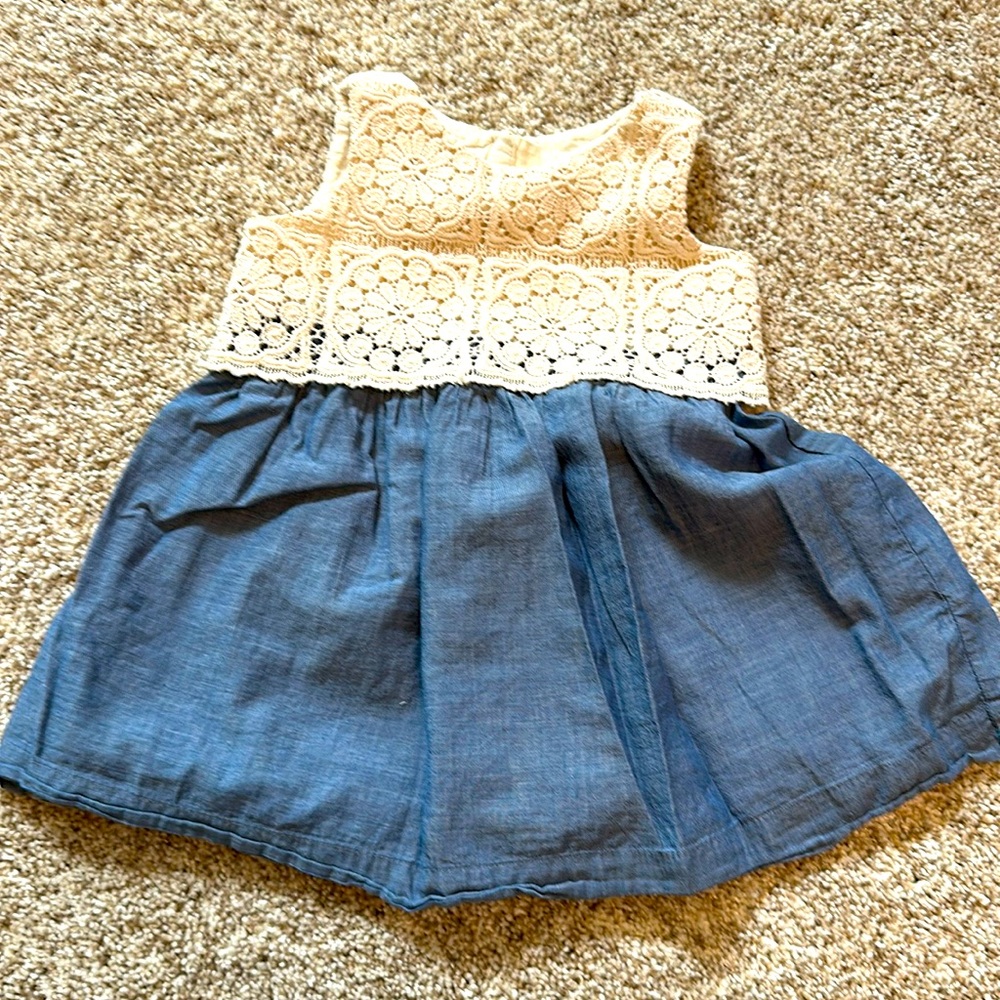 Gap baby girl 12-18 month sleeveless dress